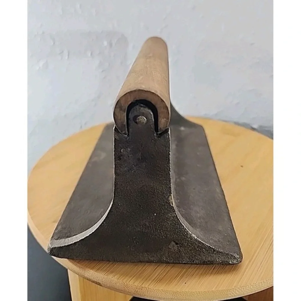 Vintage Bacon Press‎ Cast Iron w/Wood Handle Unknown Age